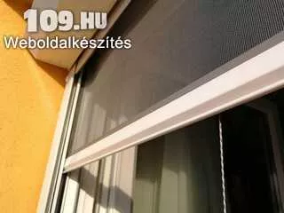 Szúnyogháló javítás nyíló- illetve oldalra húzható ajtóra Budapest XI. Kerület